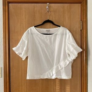 ✨Worn Once✨ Calvin Klein Jeans Cotton Ruffle Crop